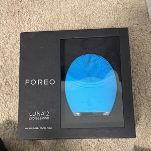 FOREO Luna 2 Professional Cleansing Device - Sky Blue
